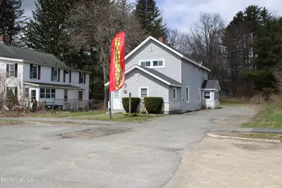 969 Dalton Ave, Pittsfield, MA 01201 - Photo 4