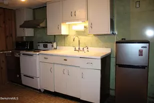969 Dalton Ave, Pittsfield, MA 01201 - Photo 20