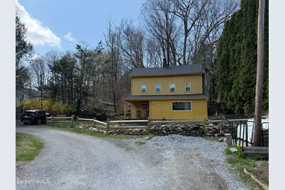 43 Hart St, Great Barrington, MA 01236 - Photo 6