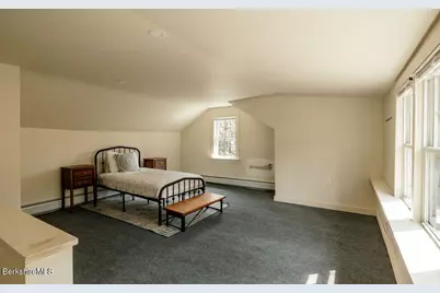 43 Hart St, Great Barrington, MA 01236 - Photo 22