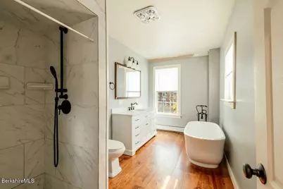 43 Hart St, Great Barrington, MA 01236 - Photo 14