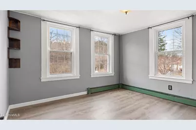 3186 Main St, Becket, MA 01223 - Photo 4