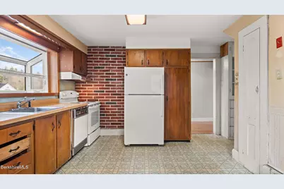 94 1st St, Dalton, MA 01226 - Photo 8