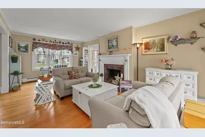133 Pomeroy Ave, Pittsfield, MA 01201 - Photo 10