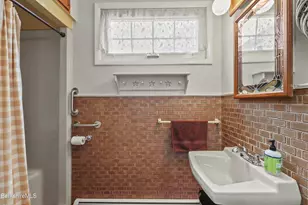133 Pomeroy Ave, Pittsfield, MA 01201 - Photo 26