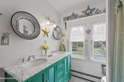 133 Pomeroy Ave, Pittsfield, MA 01201 - Photo 40