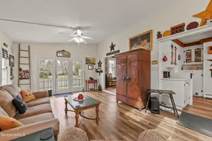 133 Pomeroy Ave, Pittsfield, MA 01201 - Photo 22