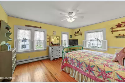 133 Pomeroy Ave, Pittsfield, MA 01201 - Photo 38