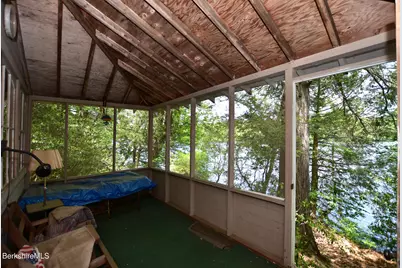 18 Osceola Dr, Becket, MA 01223 - Photo 4