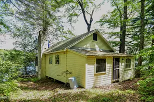 18 Osceola Dr, Becket, MA 01223 - Photo 2