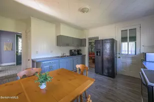 6 East St, Stockbridge, MA 01262 - Photo 14