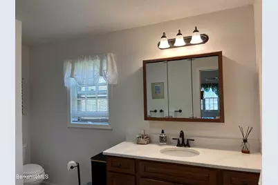 36 Dunmore Ct, Lenox, MA 01240 - Photo 50
