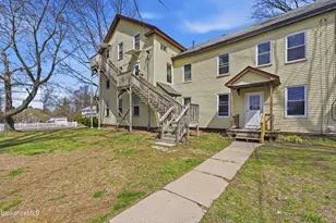 17 Adams St, Easthampton, MA 01027 - Photo 6