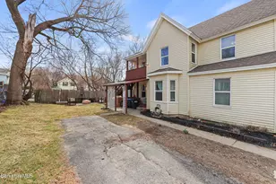 35 Prospect St, Pittsfield, MA 01201 - Photo 34