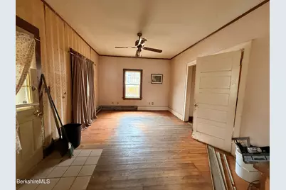 116 High St, Pittsfield, MA 01201 - Photo 4