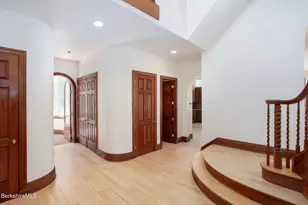 293 New Marlborough-Sandisfield Rd, New Marlboro, MA 01230 - Photo 12