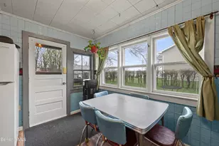 11 Bena St, Lanesborough, MA 01237 - Photo 10