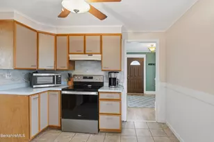 246 Dalton Ave, Pittsfield, MA 01201 - Photo 20