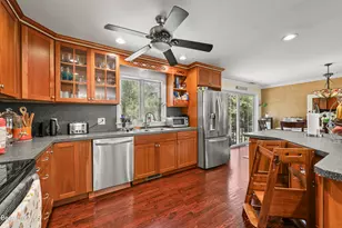 290 Barker Rd, Pittsfield, MA 01201 - Photo 10