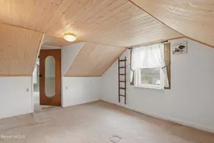 156 Chapel St, Pittsfield, MA 01201 - Photo 32