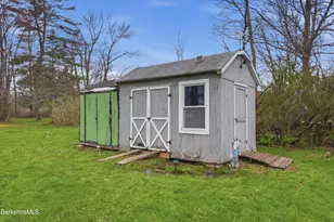 156 Chapel St, Pittsfield, MA 01201 - Photo 50