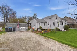 156 Chapel St, Pittsfield, MA 01201 - Photo 2
