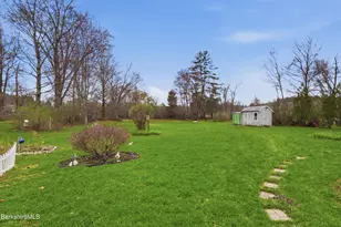 156 Chapel St, Pittsfield, MA 01201 - Photo 44