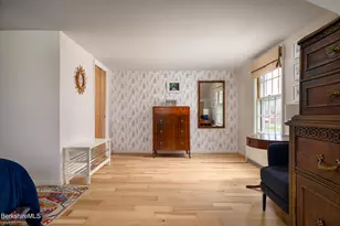166 Main St, Williamstown, MA 01267 - Photo 24