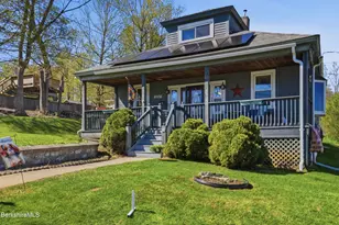22 Broadway St, Pittsfield, MA 01201 - Photo 20