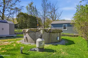 22 Broadway St, Pittsfield, MA 01201 - Photo 76