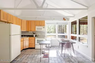 42 Sandisfield Rd, Monterey, MA 01245 - Photo 10