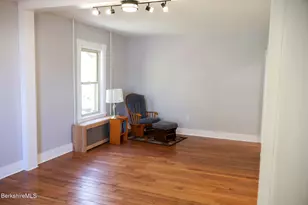 27 Richmond Ln, Adams, MA 01220 - Photo 24
