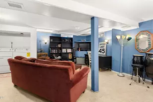 42 Lexington Pkwy, Pittsfield, MA 01201 - Photo 40