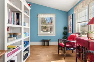 42 Lexington Pkwy, Pittsfield, MA 01201 - Photo 18