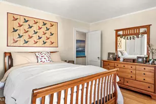 42 Lexington Pkwy, Pittsfield, MA 01201 - Photo 28