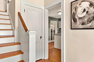 42 Lexington Pkwy, Pittsfield, MA 01201 - Photo 6