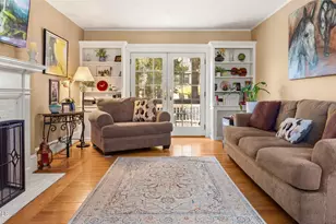 42 Lexington Pkwy, Pittsfield, MA 01201 - Photo 14