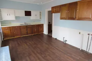 37-39 Melrose St, Adams, MA 01220 - Photo 6