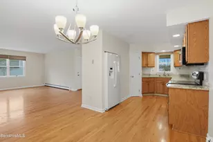 53 Walden Ln, Pittsfield, MA 01201 - Photo 12