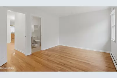 53 Walden Ln, Pittsfield, MA 01201 - Photo 18