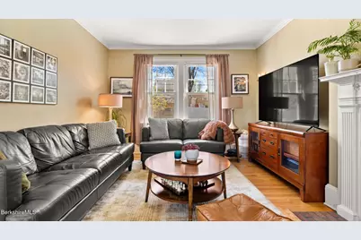 63 Concord Pkwy, Pittsfield, MA 01201 - Photo 8