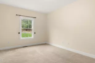 32 Aspen Way, Pittsfield, MA 01201 - Photo 24