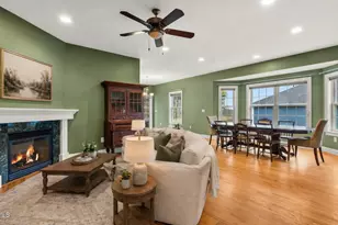 32 Aspen Way, Pittsfield, MA 01201 - Photo 10