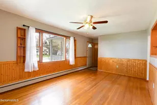 51 Howe Rd, Pittsfield, MA 01201 - Photo 10