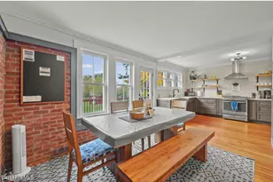 8 Goodrich St, Stockbridge, MA 01262 - Photo 16