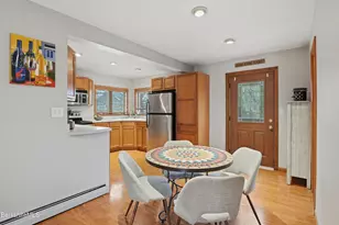 62 Thomas Rd, Pittsfield, MA 01201 - Photo 10