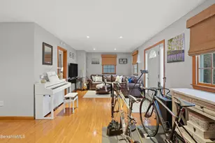 62 Thomas Rd, Pittsfield, MA 01201 - Photo 8