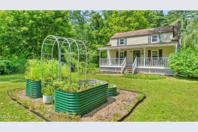181 New Lenox Rd, Lenox, MA 01240 - Photo 1