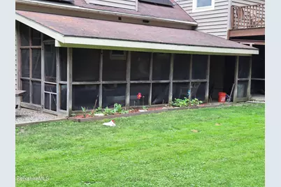 249 Hancock Rd, Pittsfield, MA 01201 - Photo 48