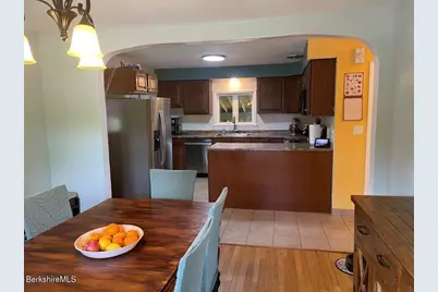 249 Hancock Rd, Pittsfield, MA 01201 - Photo 8